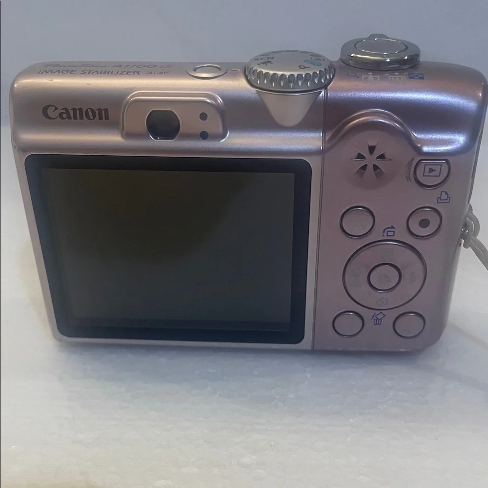 Canon powerShot A1000 IS 12.1MP 4x Optical zoom Digital Camera image stabilizer